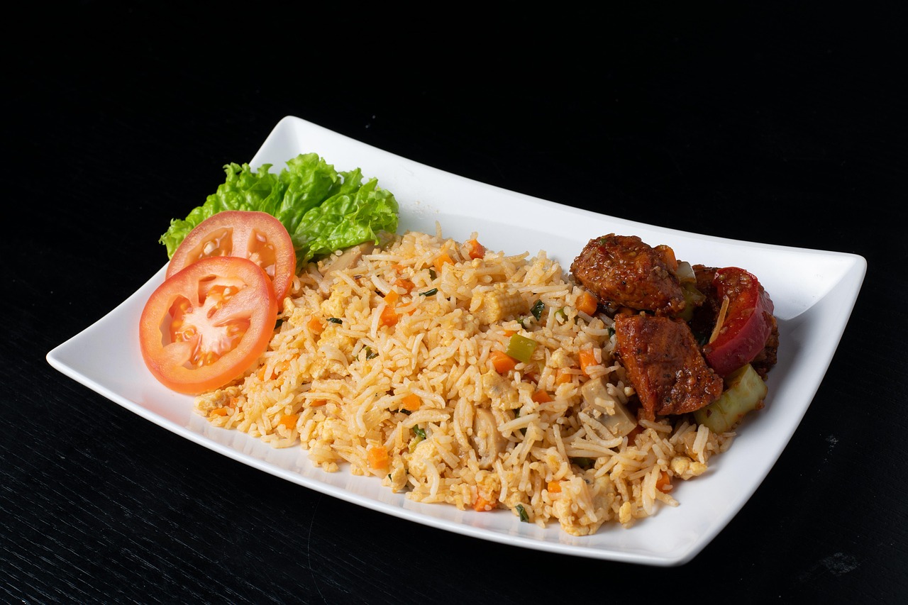 Bebek Carok Cabang Karawang: Makanan Khas yang Menggugah Selera
